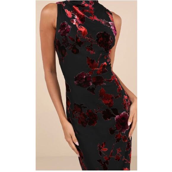 Lulus Black Burnout Velvet Mock Neck Composed Glamour Maxi Dress Size S - Picture 8 of 9